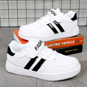 Stylish Outdoor Comfortable Sports Mesh Shoes